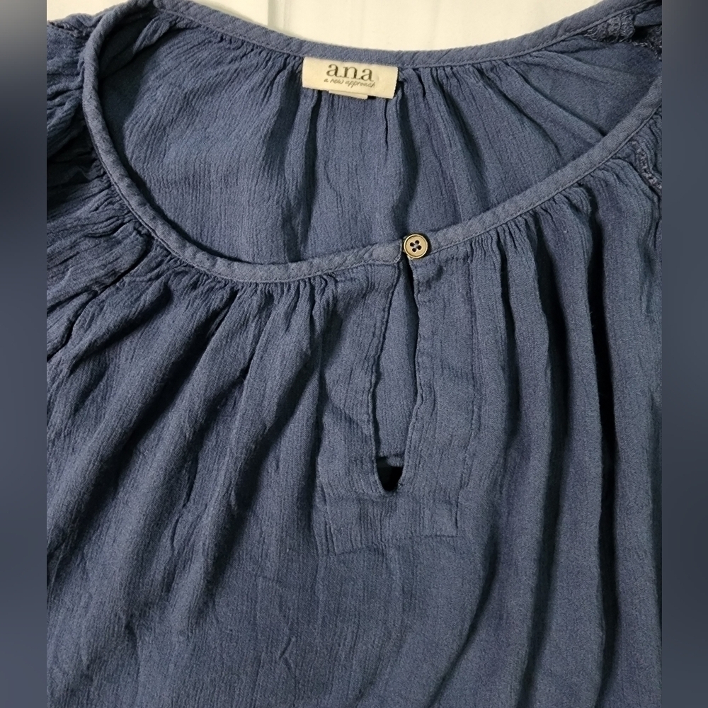 A.N.A Women Top Keyhole Bijou Blue Pleated Blouse XXL - Picture 6 of 8